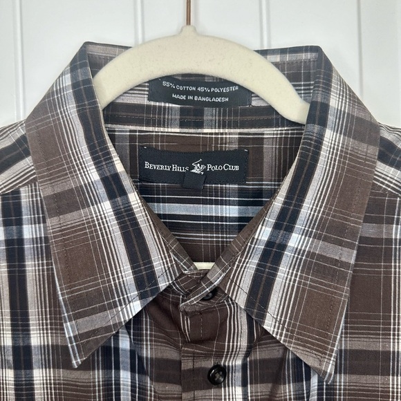 Men's Brown Plaid Button Down Shirt - Picture 2 of 4